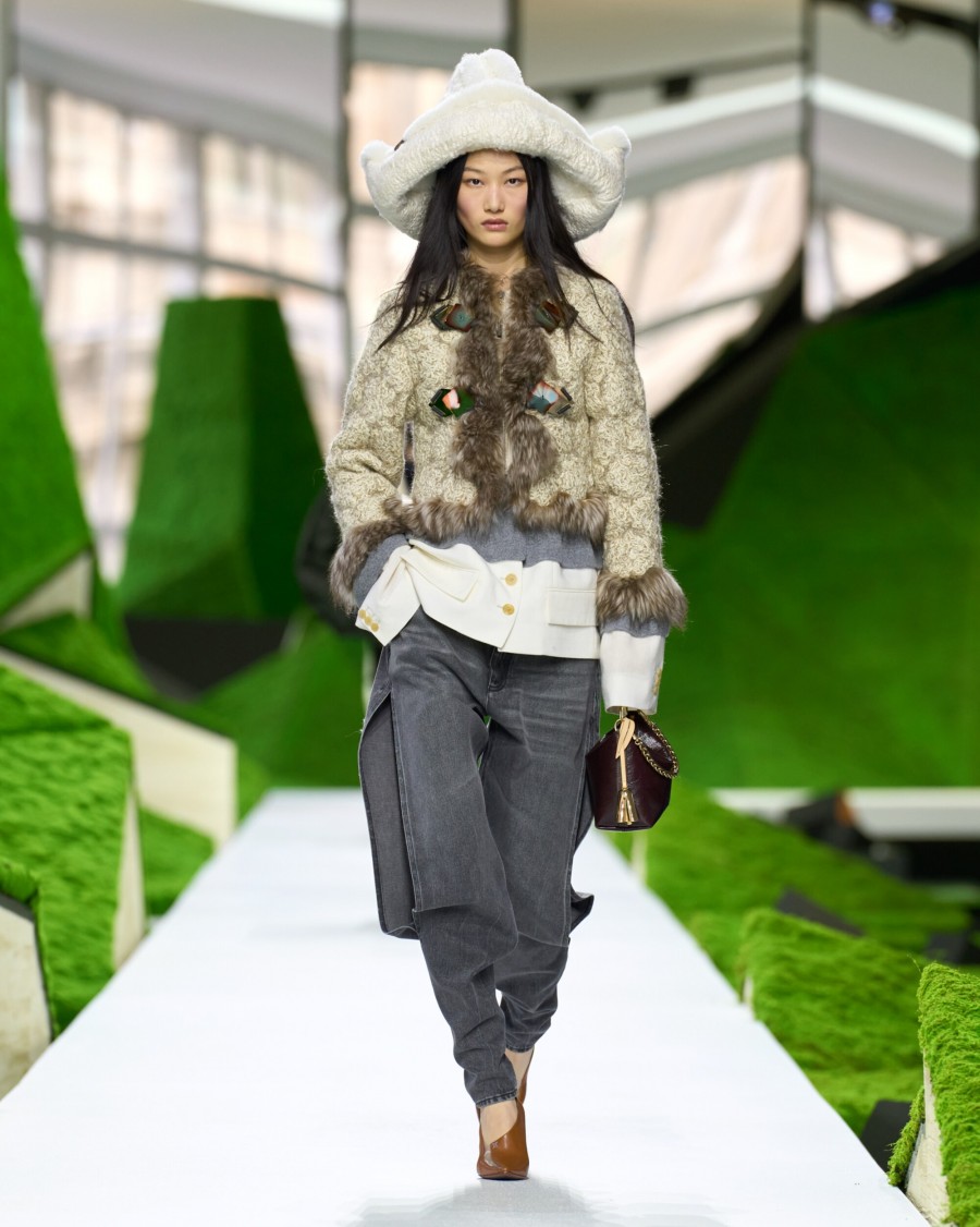 Collaborations_Louis Vuitton_Women FW26_Runway_Look 47